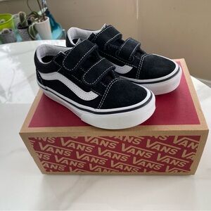 Brand New Vans Kids Classic Sneakers